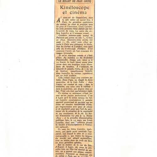 Recorte de prensa original: 'Kinétoscope et cinéma' por Jean Lecoq, publicado en Le Petit Journal