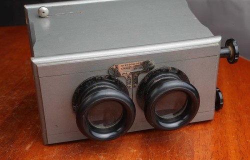 Planox 6x13cm stereo viewer.