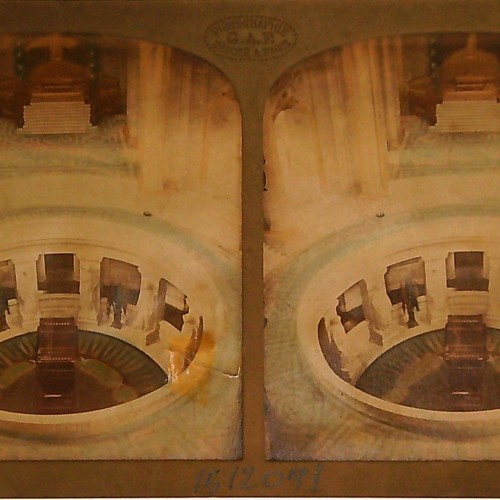 Tarjeta estereoscópica sobre papel tissue - Tumba de Napoleón I en Los Inválidos (París)