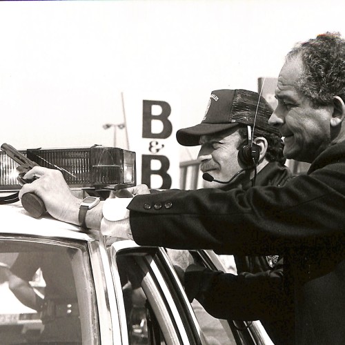 Fotografía de producción o promocional de una película o serie policiaca