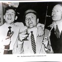 Fotografía en blanco y negro de Klaus Barbie con amigos en Cochabamba, aprox. 1970