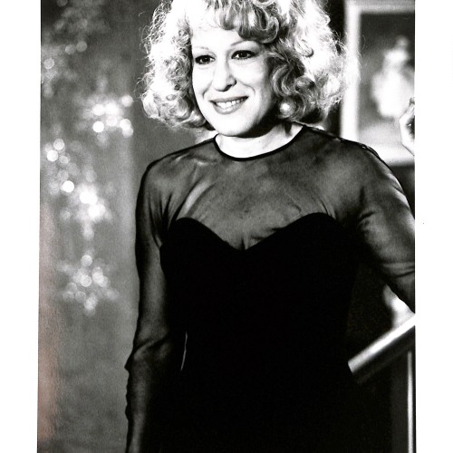 Fotografía original de la actriz Bette Midler en blanco y negro.