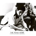 Fotografía promocional de la película "The Road Home" (1989)