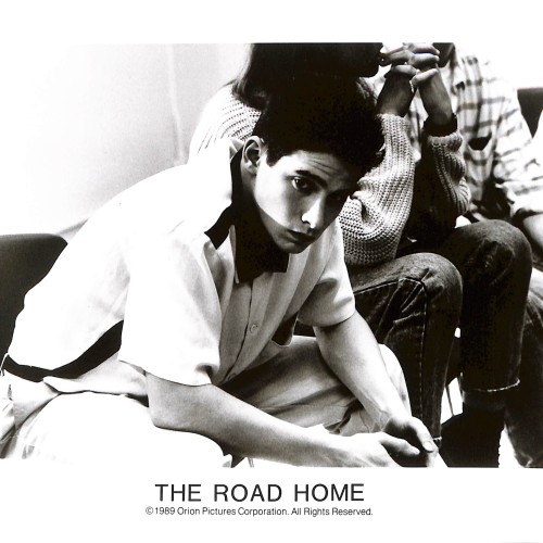 Fotografía promocional de la película The Road Home (1989)
