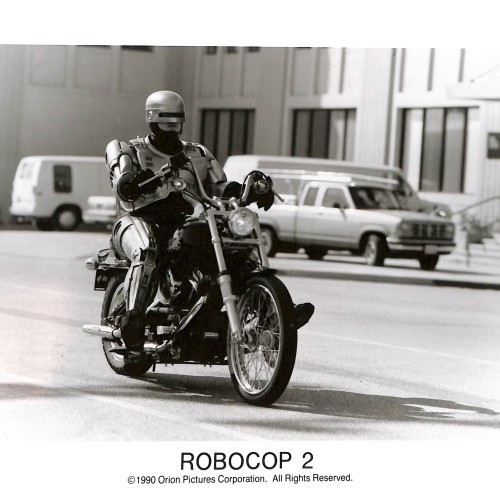 Fotografía promocional o "lobby card" original de la película Robocop 2