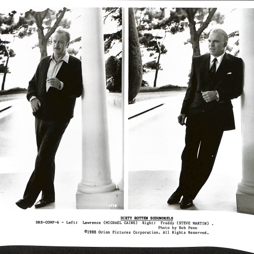 Fotografía promocional de prensa de la película 'Un par de seductores' (Dirty Rotten Scoundrels, 1988) con Michael Caine y Steve