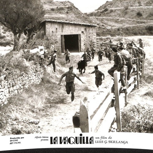 Fotocromo de la película española La Vaquilla dirigida por Luis G. Berlanga