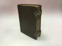 Small album with metal closures and 11 cdv