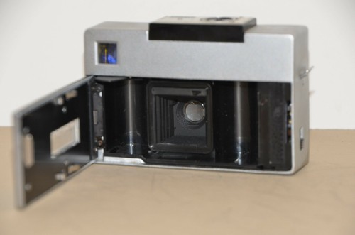 Kodak Instamatic camera 814