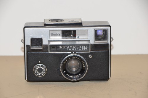 Kodak Instamatic camera 814