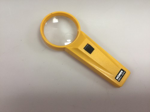 Konus loupe éclairée