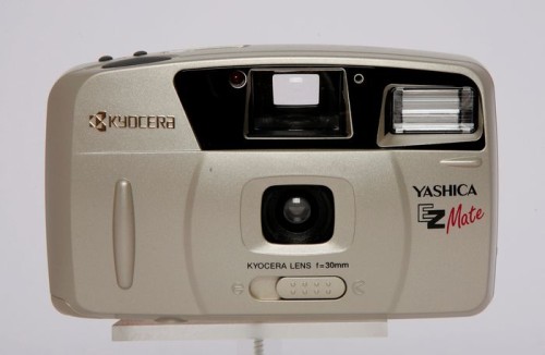 Caméra Yashica EZ Maté