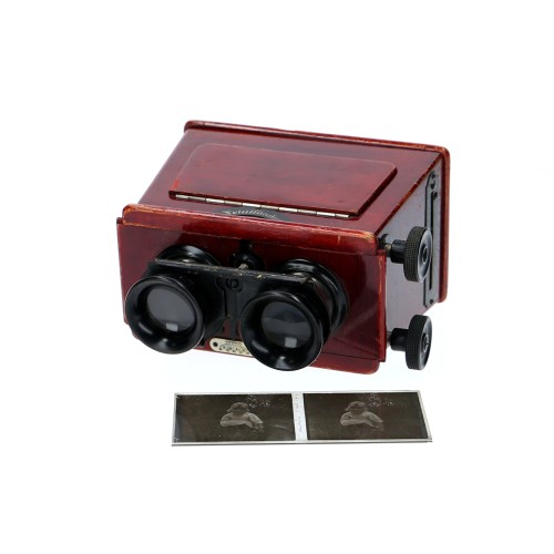 Voigtländer wooden stereo viewer with 60 images mahogany