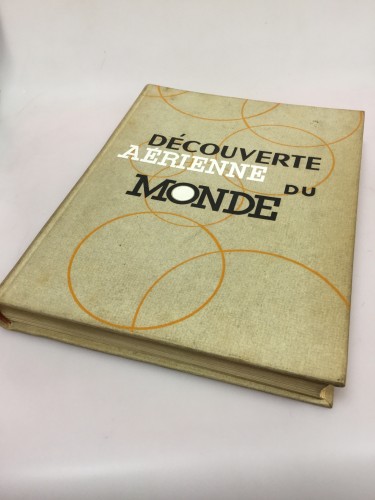 Libro 'Découverte aérienne du monde' (Frances)