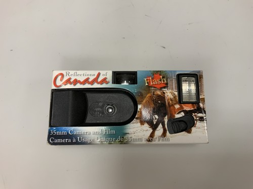 Reflesiones disposable camera canada