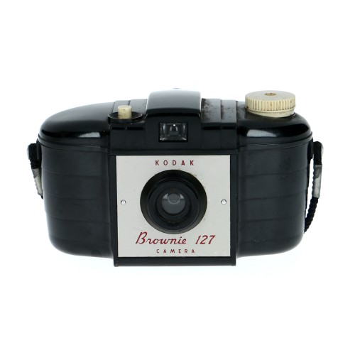Kodak Brownie camera 127 *