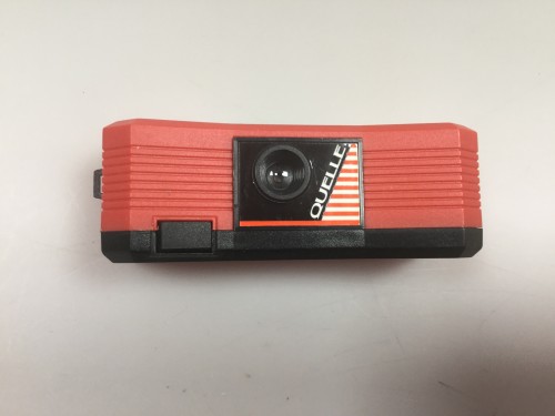 Mini caméra rouge Quelle
