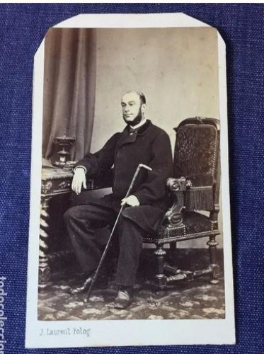 Carte de visite Caballero con barba y bastón en un sillón de J. Laurent