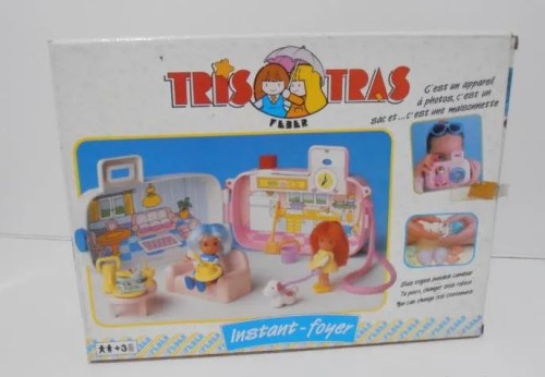 After Tris toy Feber shaped camera