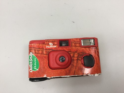 Cámara desechable Fuji Quicksnap Jean roja