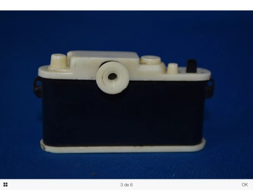 Plastic Leica viewfinder camera
