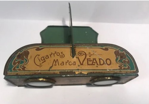Folding stereo viewer lithographed tin Veado Cigars Jose Francisco Correa
