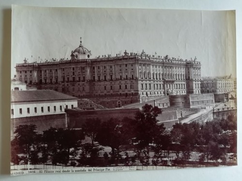 Fotografía del Palacio  Real desde la montaña del príncipe Pío, de Jean Laurent