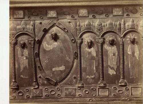 Fotografía de la ciudad de Burgos, detalle del altar, León et Levy