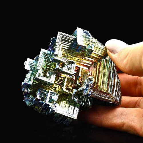 Bismuth stone multicolor