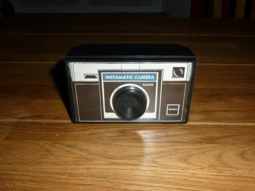 Tirelire promotionnel Kodak Instamatic type de caméra
