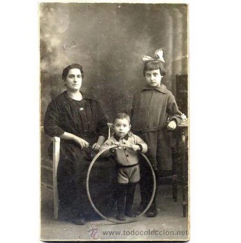 Barcelone photo femme Daguerre portrait avec les enfants