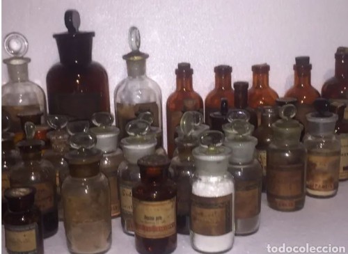 Collection bottles 64 laboratory diorama