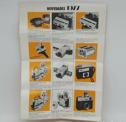 Cámara para carrete 126 AYPE S4 (MUPI) con instrucciones y catálogo 1977