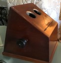 Mahogany desktop stereo viewer lacks the optician)