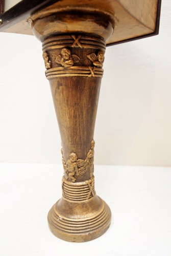 8,5x17cm stereo viewer with feet carved with cherubs