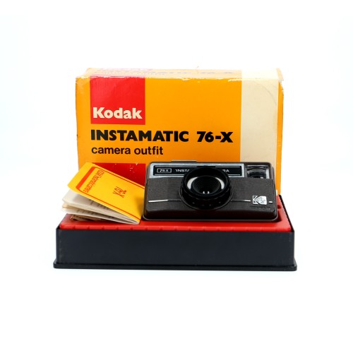 Cámara Kodak instamatic 76x con caja original