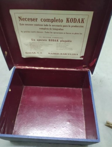 Tanque revelado Kodak completo con accesorios