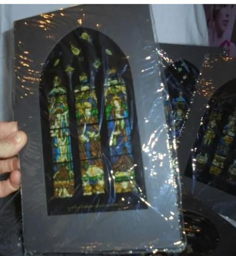 Fotografías Transparentes de las Vidrieras Catedral de Oviedo