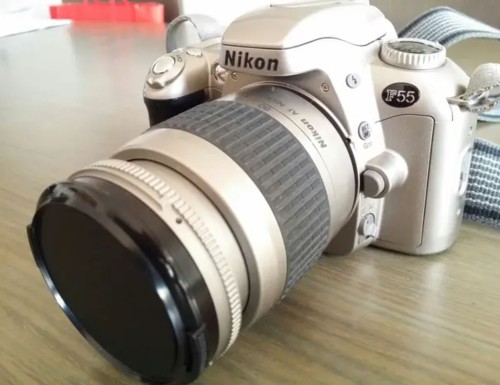 Cámara Nikon F55
