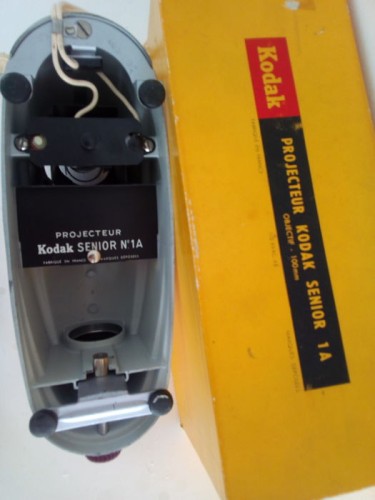 Senior Kodak slide projector 1A