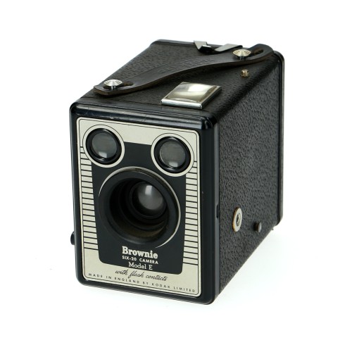 Cámara Kodak Six-20 Brownie Modelo E