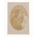 Carte de Visite Hombre con bigote junto a libro