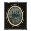 Ambrotipo, 1/4 placa, Agust Prytz (1833-1885) representando a dos jóvenes, 15 x 12,5 cm