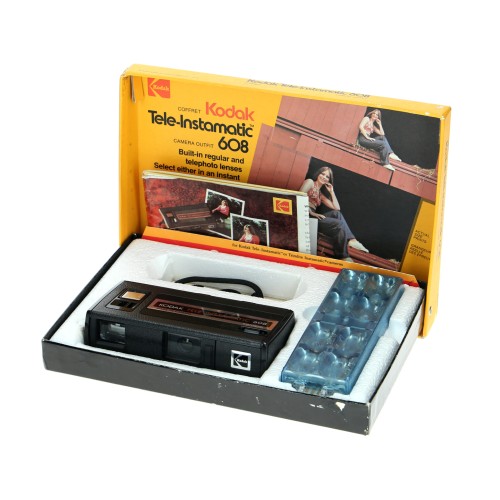 Camara Kodak Tele-Instamatic 608 con caja