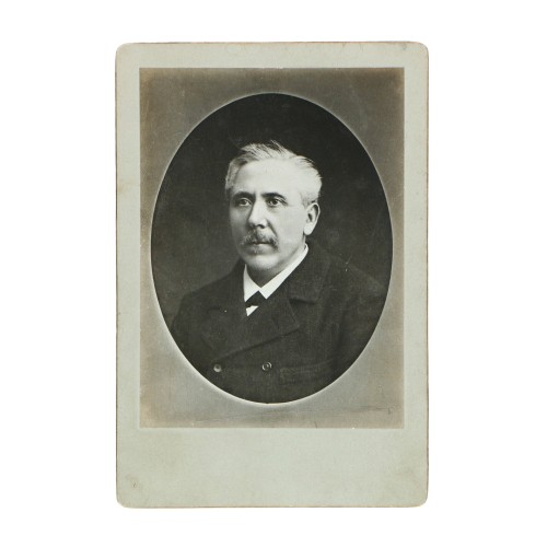 Cabinet Card retrato hombre