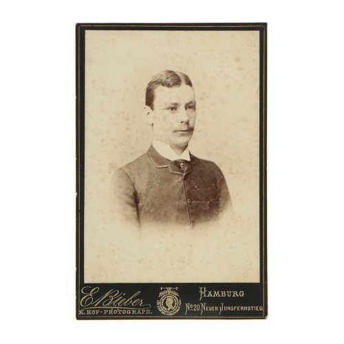 Cabinet card retrato hombre - Fotografo E. Bieber