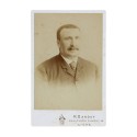 Cabinet card retrato hombre - Fotografo H. Dandoy