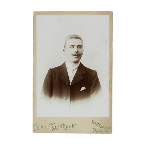 Cabinet Card retrato hombre - Pierre Koekkoek