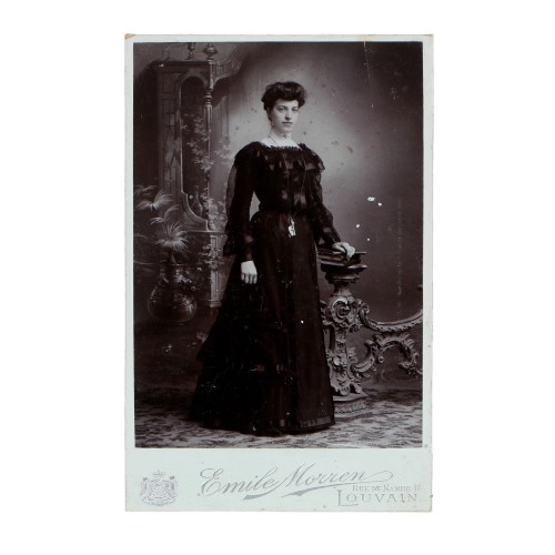 Cabinet Card retrato mujer - Fotografo Emile Morren