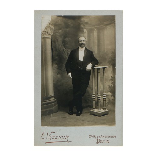 Cabinet Card retrato hombre - L.Vasseur